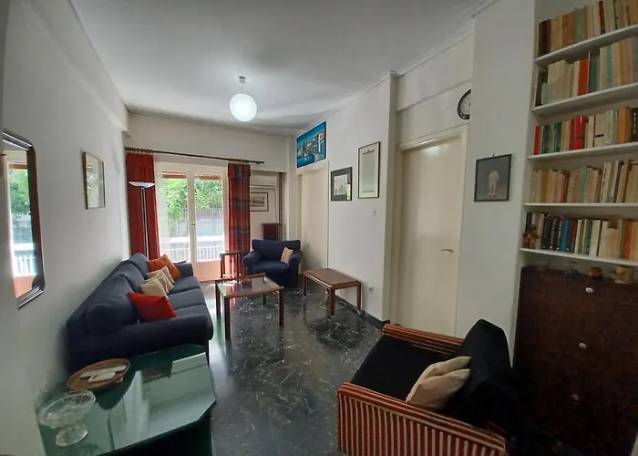 Charming Apartment In The Neighborhood Of Pangrati